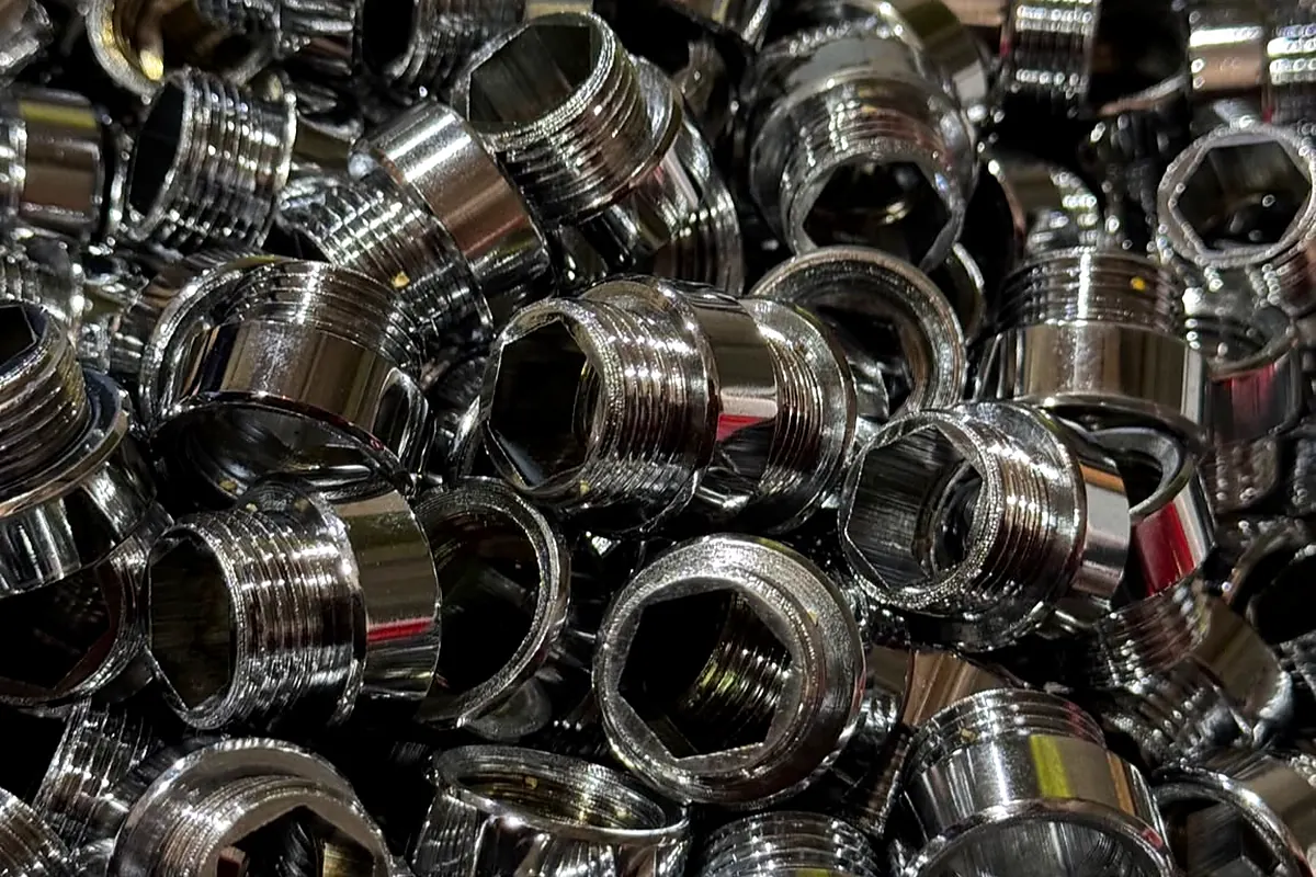 Krom kaplı metal rakorlar